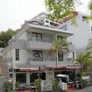 Turisticos Vitoria By Petit Aparthotel Funchal (Madeira)